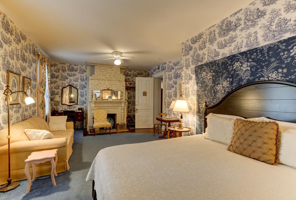 C.W. Worth House Bed And Breakfast Ουίλμινγκτον Δωμάτιο φωτογραφία
